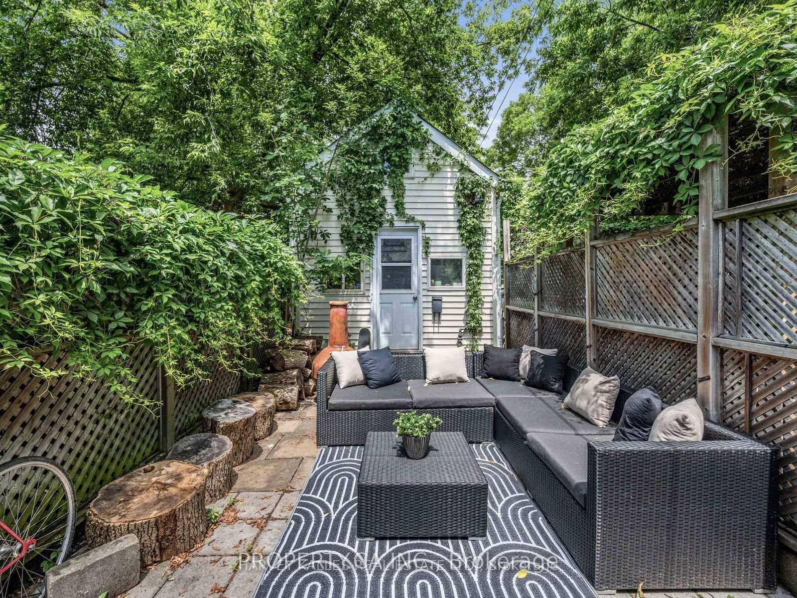 Photo 24 of 18 Saunders Avenue, Toronto, Roncesvalles — HOMEH