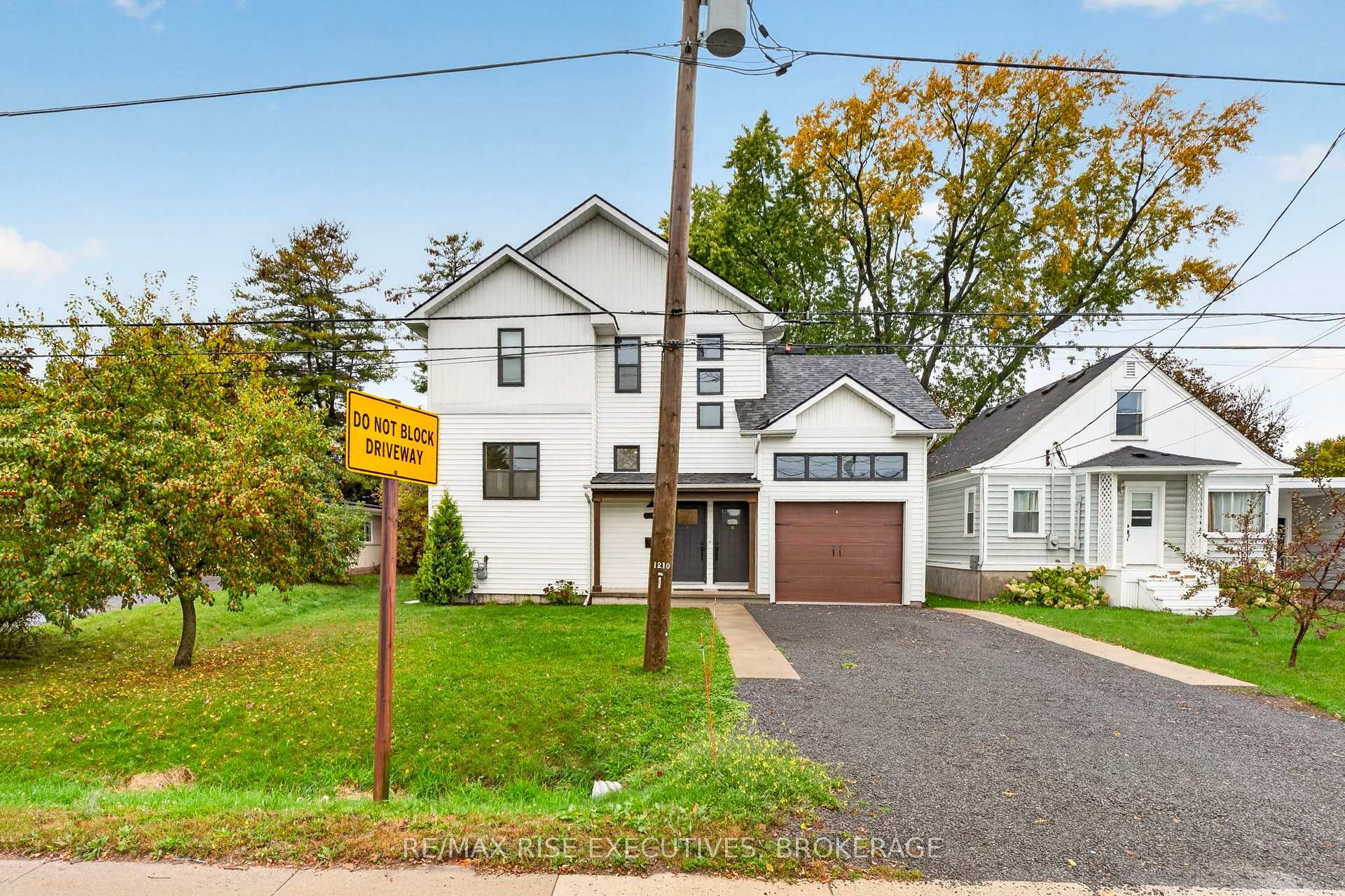 Photo 1 of 675 Collins Bay Road, Kingston, South of Taylor-Kidd Blvd — HOMEH