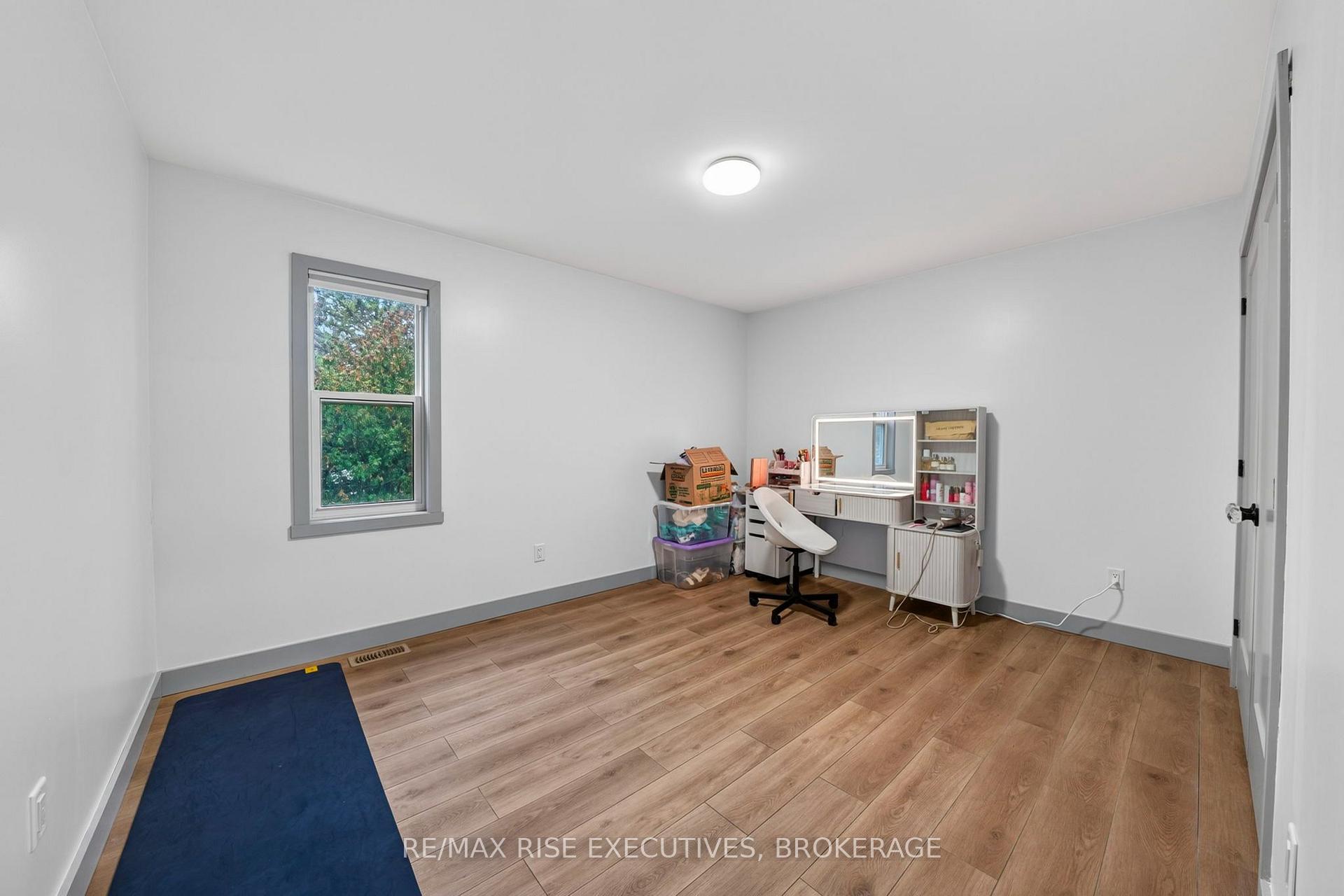 Photo 18 of 675 Collins Bay Road, Kingston, South of Taylor-Kidd Blvd — HOMEH
