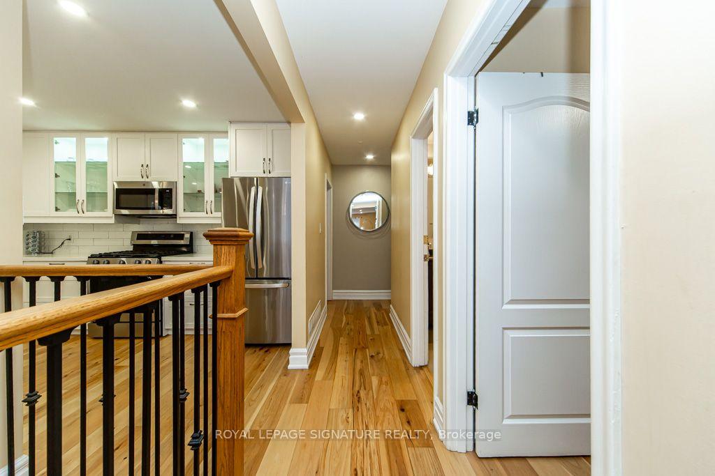 Photo 18 of 10 Beaver Bend Crescent, Etobicoke, Eringate-Centennial-West Deane — HOMEH