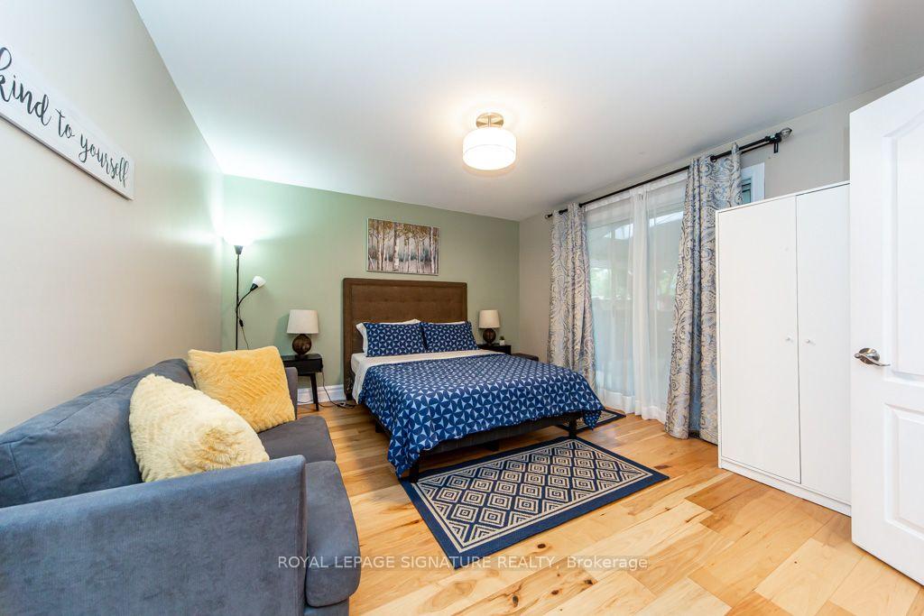 Photo 19 of 10 Beaver Bend Crescent, Etobicoke, Eringate-Centennial-West Deane — HOMEH
