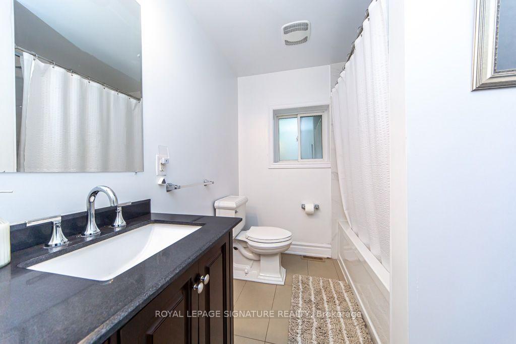 Photo 30 of 10 Beaver Bend Crescent, Etobicoke, Eringate-Centennial-West Deane — HOMEH