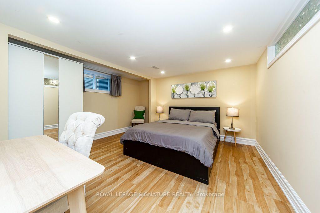 Photo 35 of 10 Beaver Bend Crescent, Etobicoke, Eringate-Centennial-West Deane — HOMEH