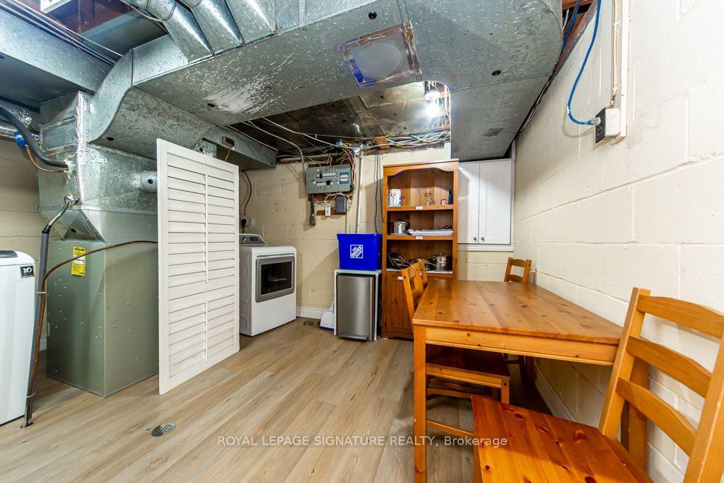 Photo 38 of 10 Beaver Bend Crescent, Etobicoke, Eringate-Centennial-West Deane — HOMEH