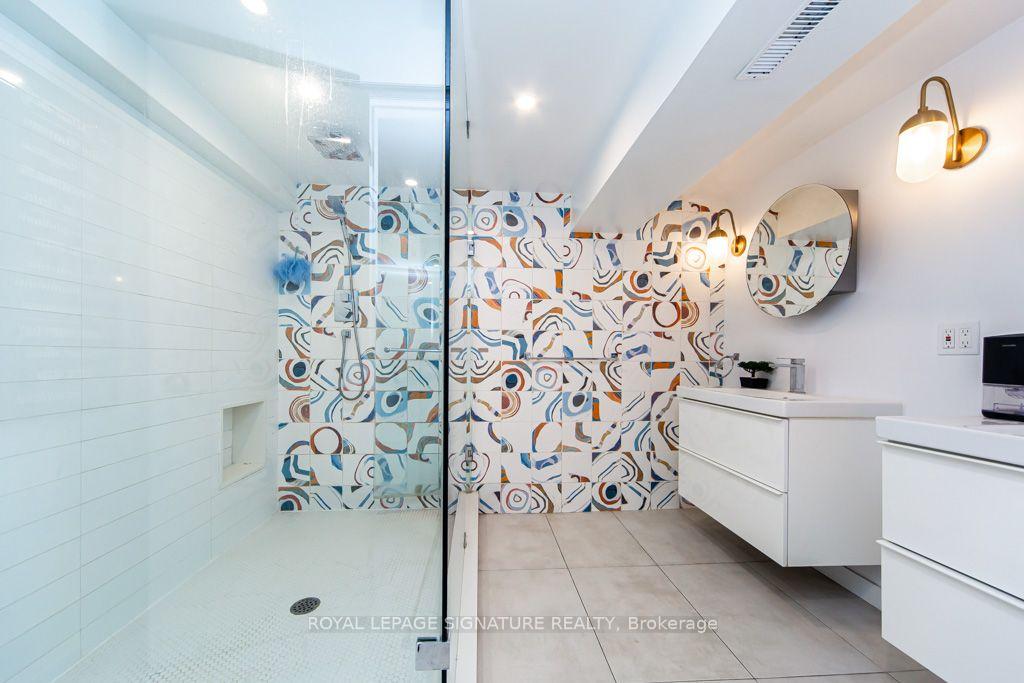 Photo 41 of 10 Beaver Bend Crescent, Etobicoke, Eringate-Centennial-West Deane — HOMEH