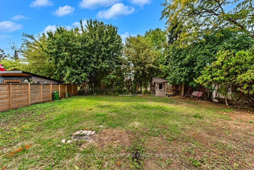Photo 45 of 10 Beaver Bend Crescent, Etobicoke, Eringate-Centennial-West Deane — HOMEH