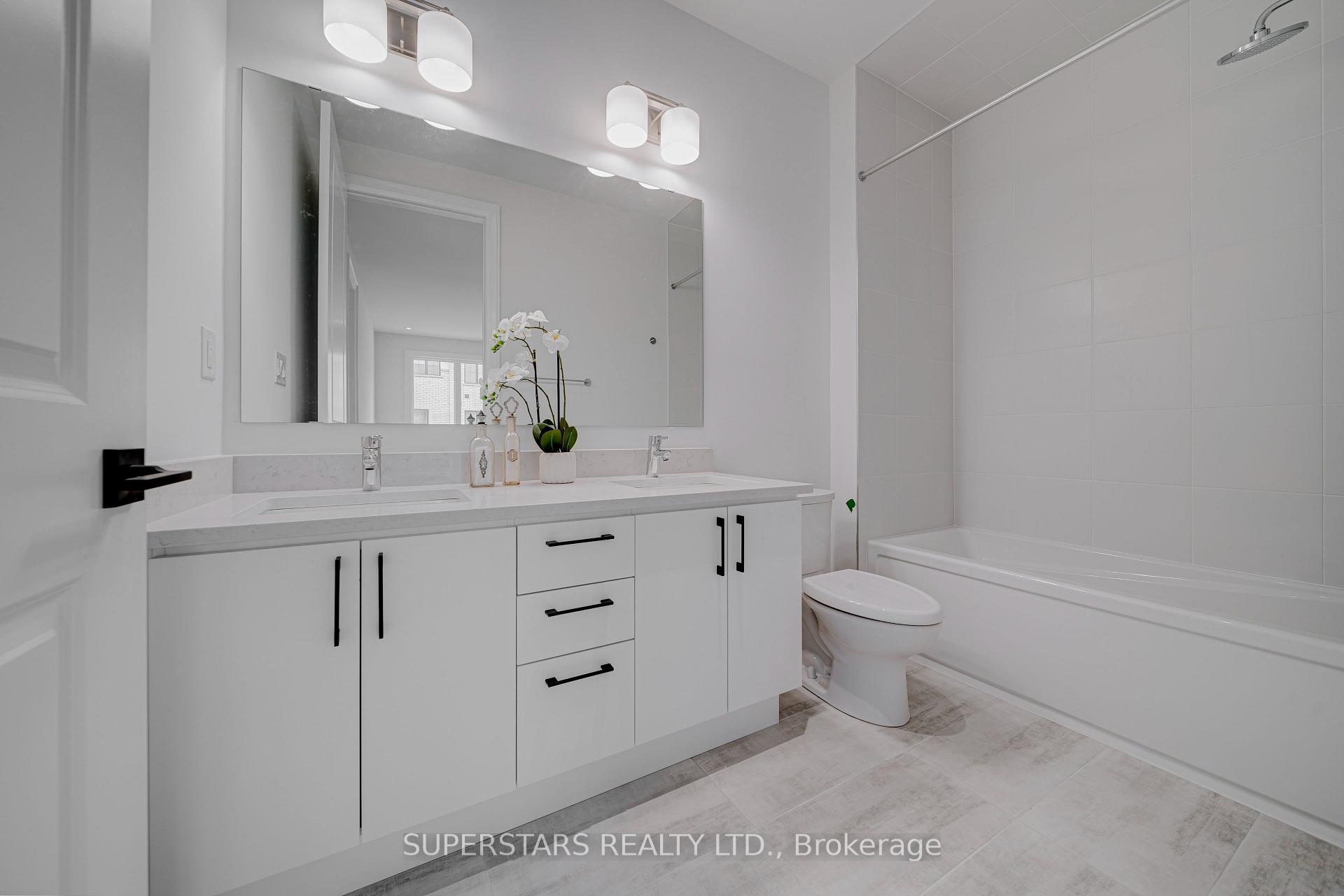 Photo 24 of 5 Mindful Avenue, Markham, Cachet — HOMEH