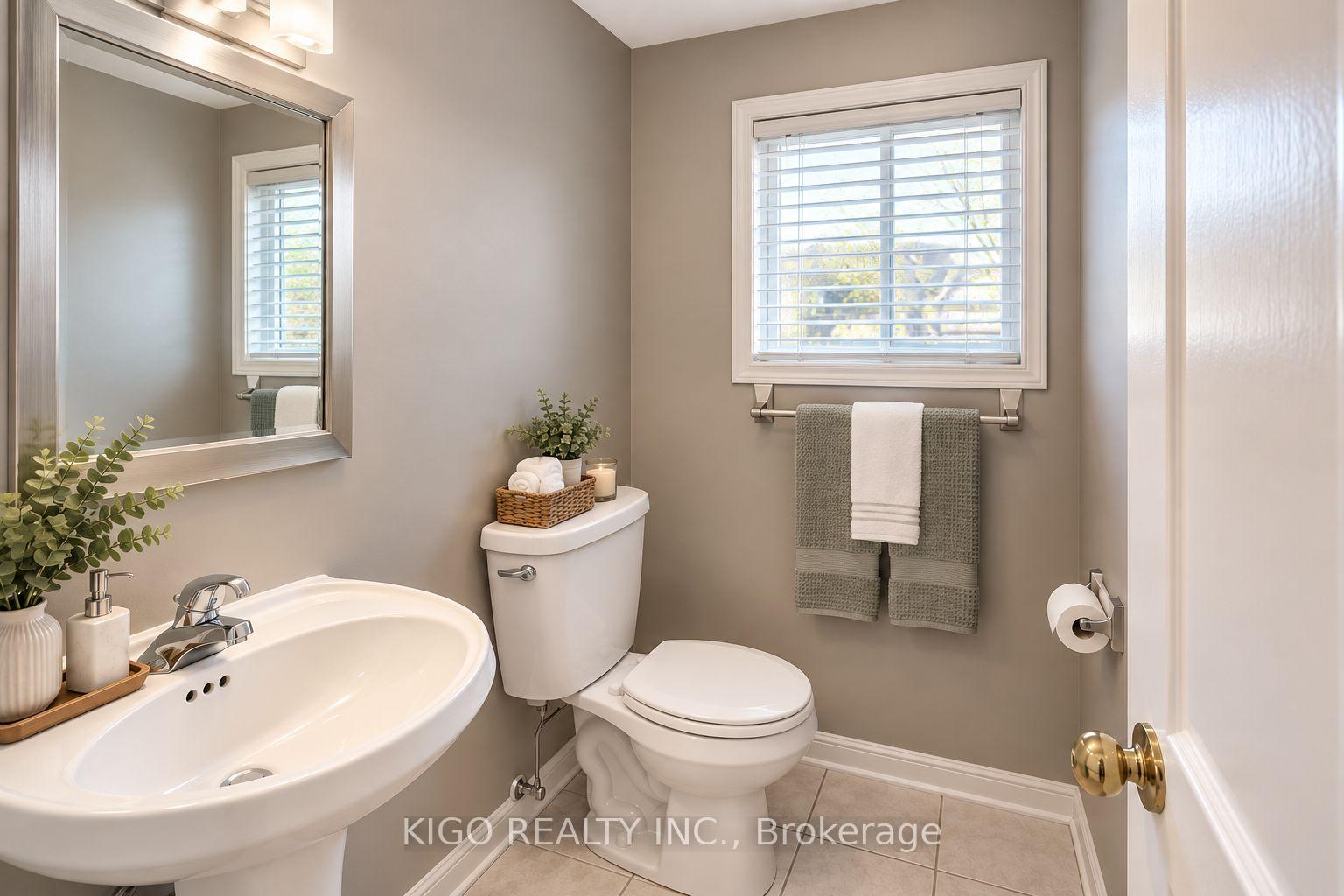Photo 9 of 3868 Craighurst Avenue, Mississauga, Lisgar — HOMEH
