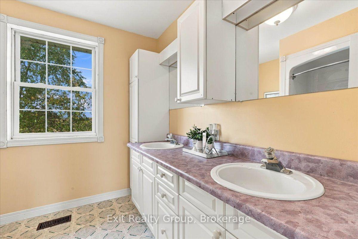 Photo 35 of 43 Conley Road, Prince Edward County, Hallowell Ward — HOMEH
