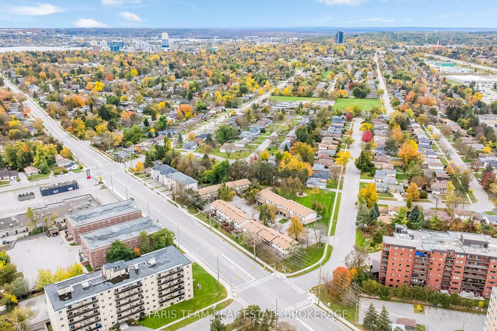 Photo 18 of Unit 6, 261 Rose Street, Barrie, Wellington — HOMEH