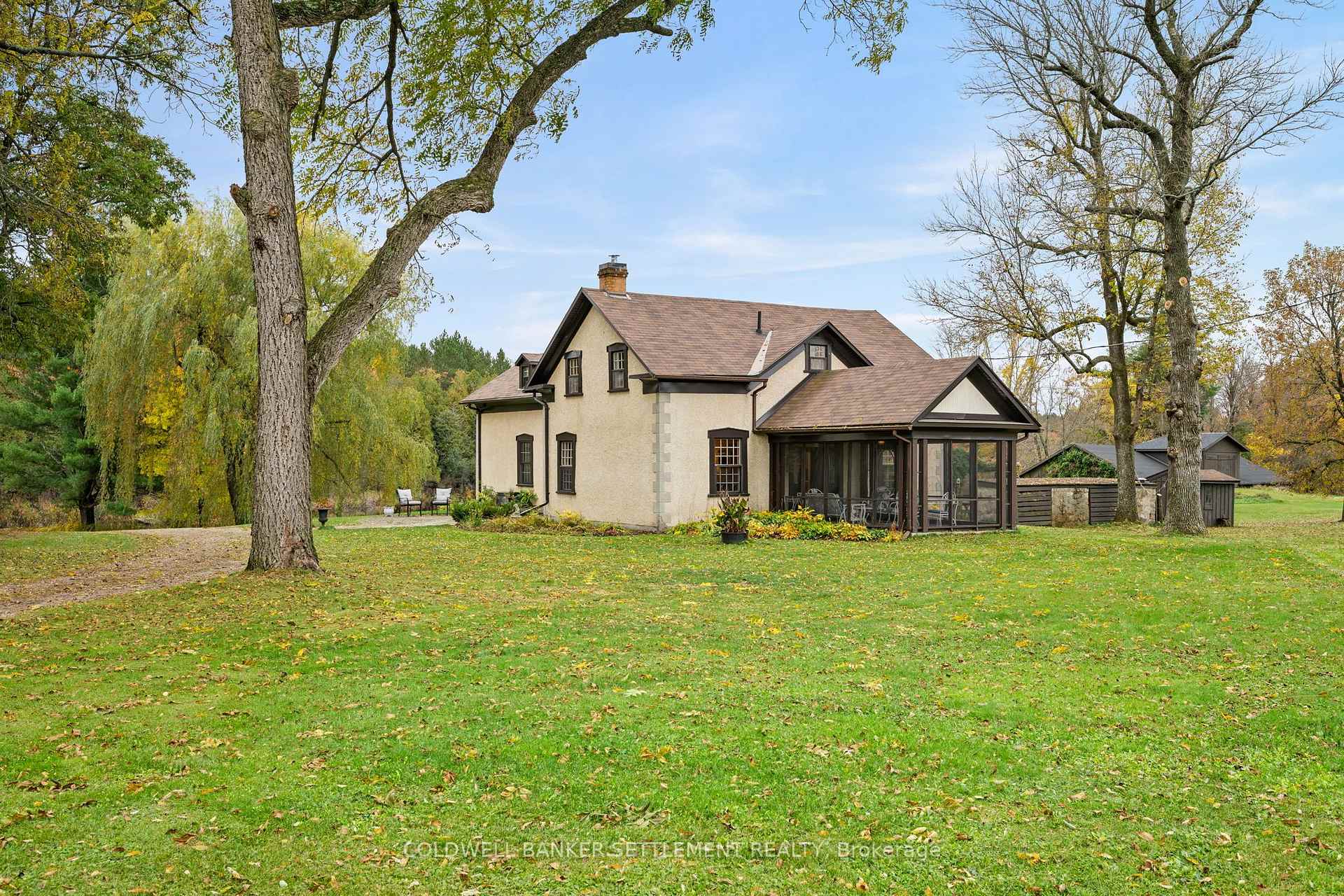 Photo 1 of 957 Upper Scotch Line Road, Tay Valley, Bathurst/Burgess & Sherbrooke (North Burgess) Twp — HOMEH