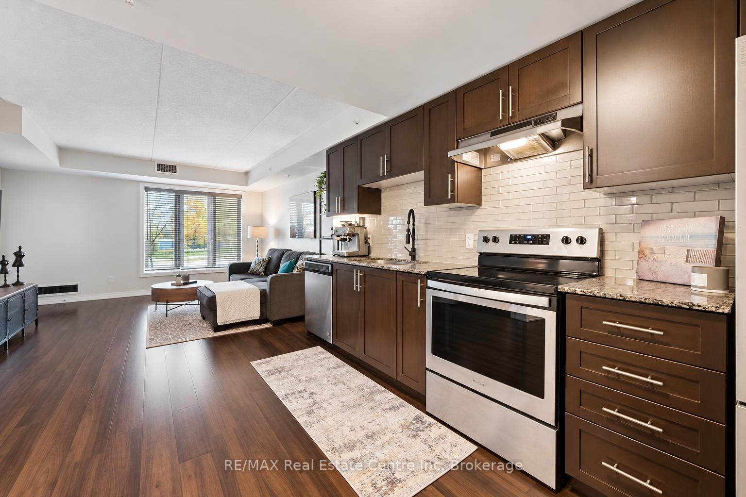 Photo 1 of Unit 106, 104 Summit Ridge Drive, Guelph, Grange Road — HOMEH