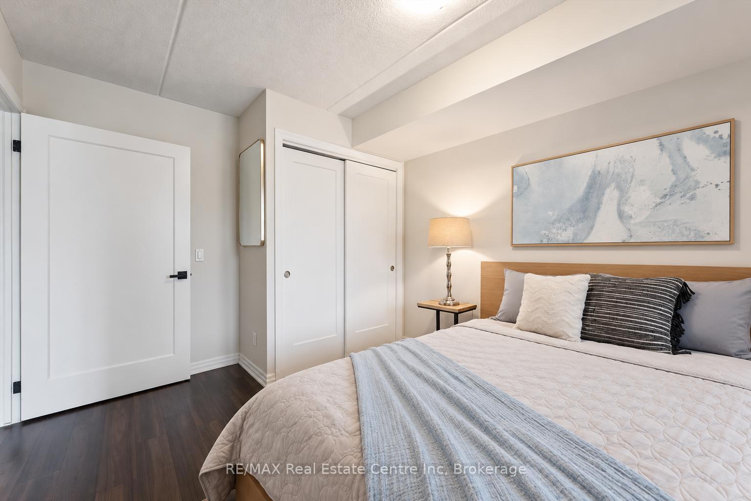 Photo 8 of Unit 106, 104 Summit Ridge Drive, Guelph, Grange Road — HOMEH
