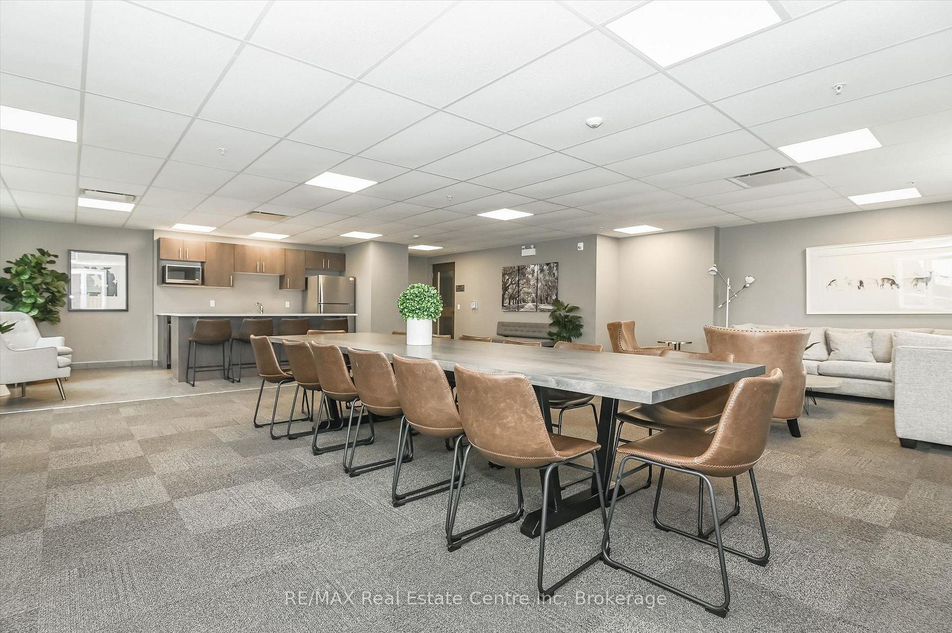 Photo 13 of Unit 106, 104 Summit Ridge Drive, Guelph, Grange Road — HOMEH