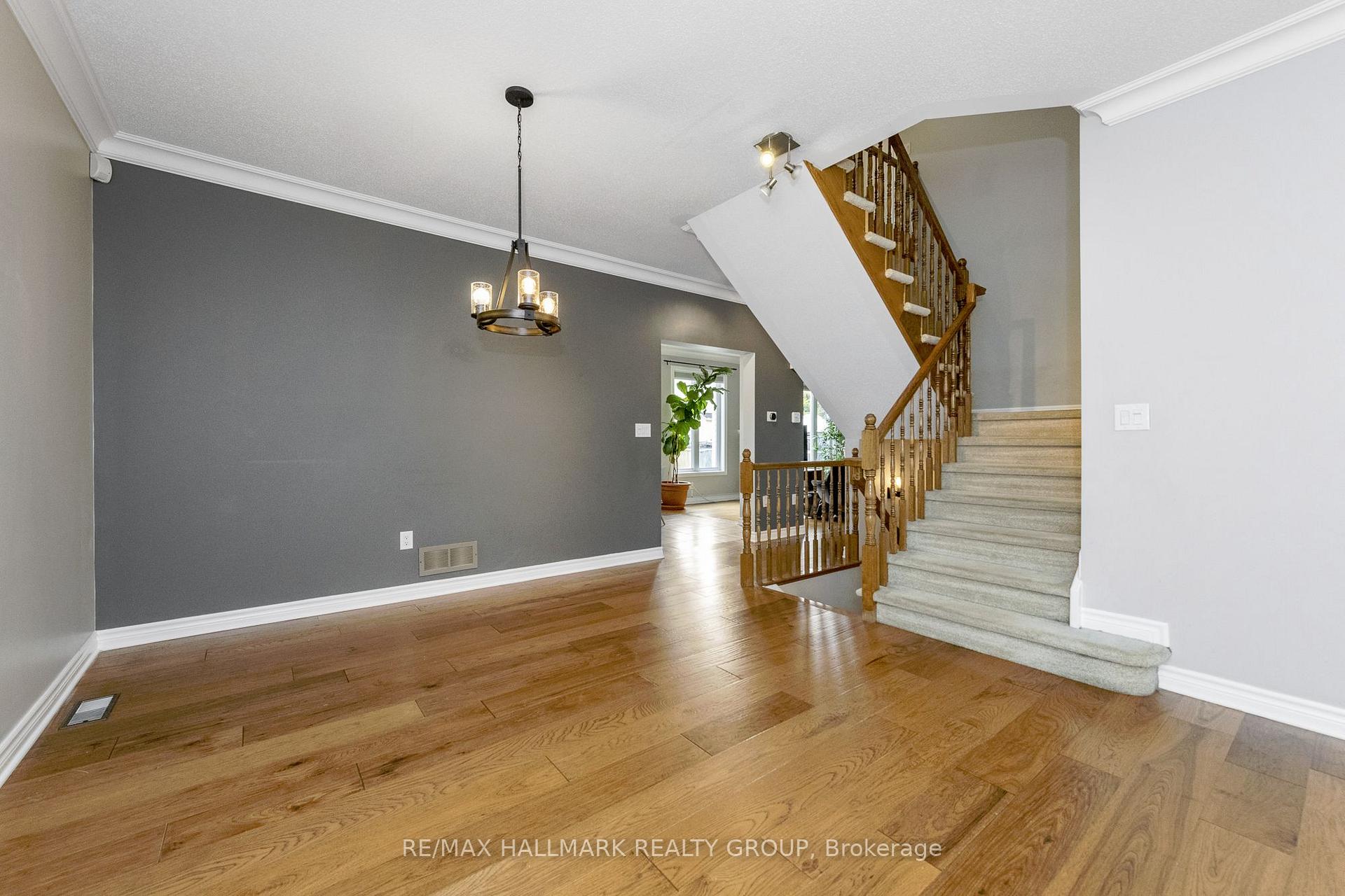 Photo 15 of 146 Whernside Terrace, Ottawa, Kanata - Morgan's Grant/South March — HOMEH