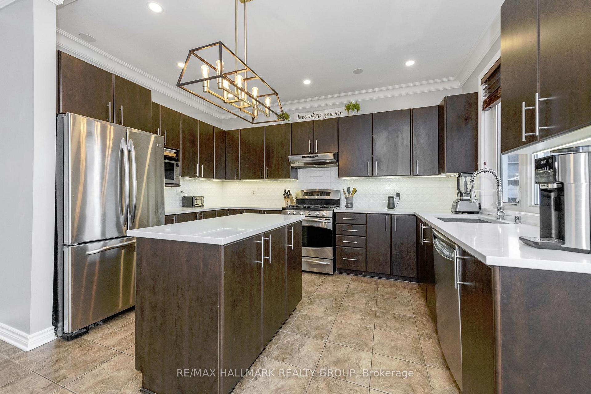 Photo 18 of 146 Whernside Terrace, Ottawa, Kanata - Morgan's Grant/South March — HOMEH