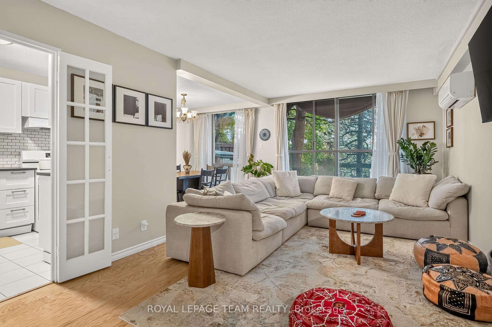Photo 6 of Unit 107, 515 St. Laurent Boulevard, Ottawa, Viscount Alexander Park — HOMEH