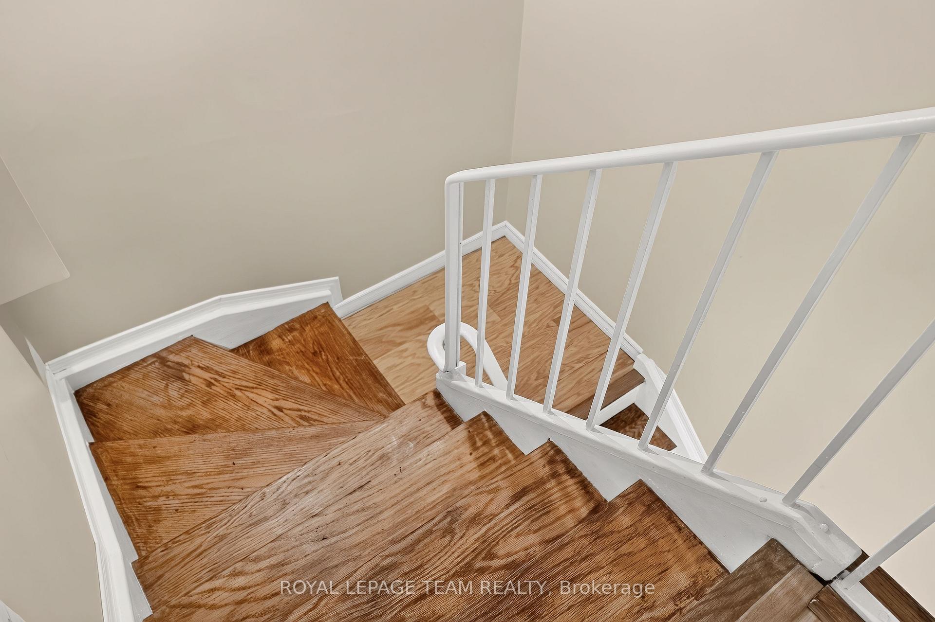 Photo 14 of Unit 107, 515 St. Laurent Boulevard, Ottawa, Viscount Alexander Park — HOMEH
