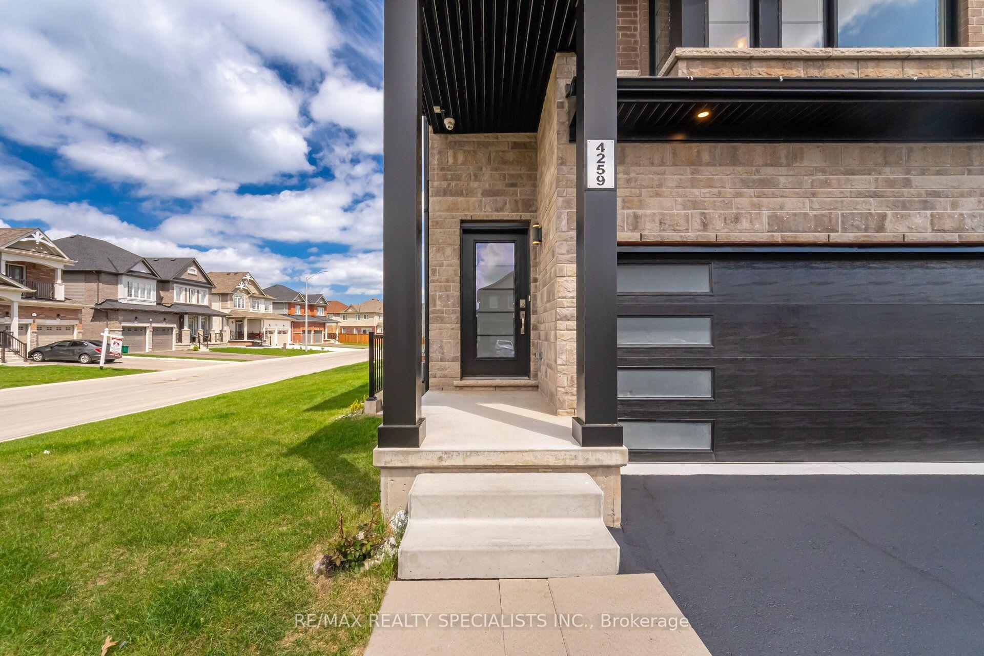 Photo 3 of 4259 Shuttleworth Drive, Niagara Falls, Lyons Creek — HOMEH