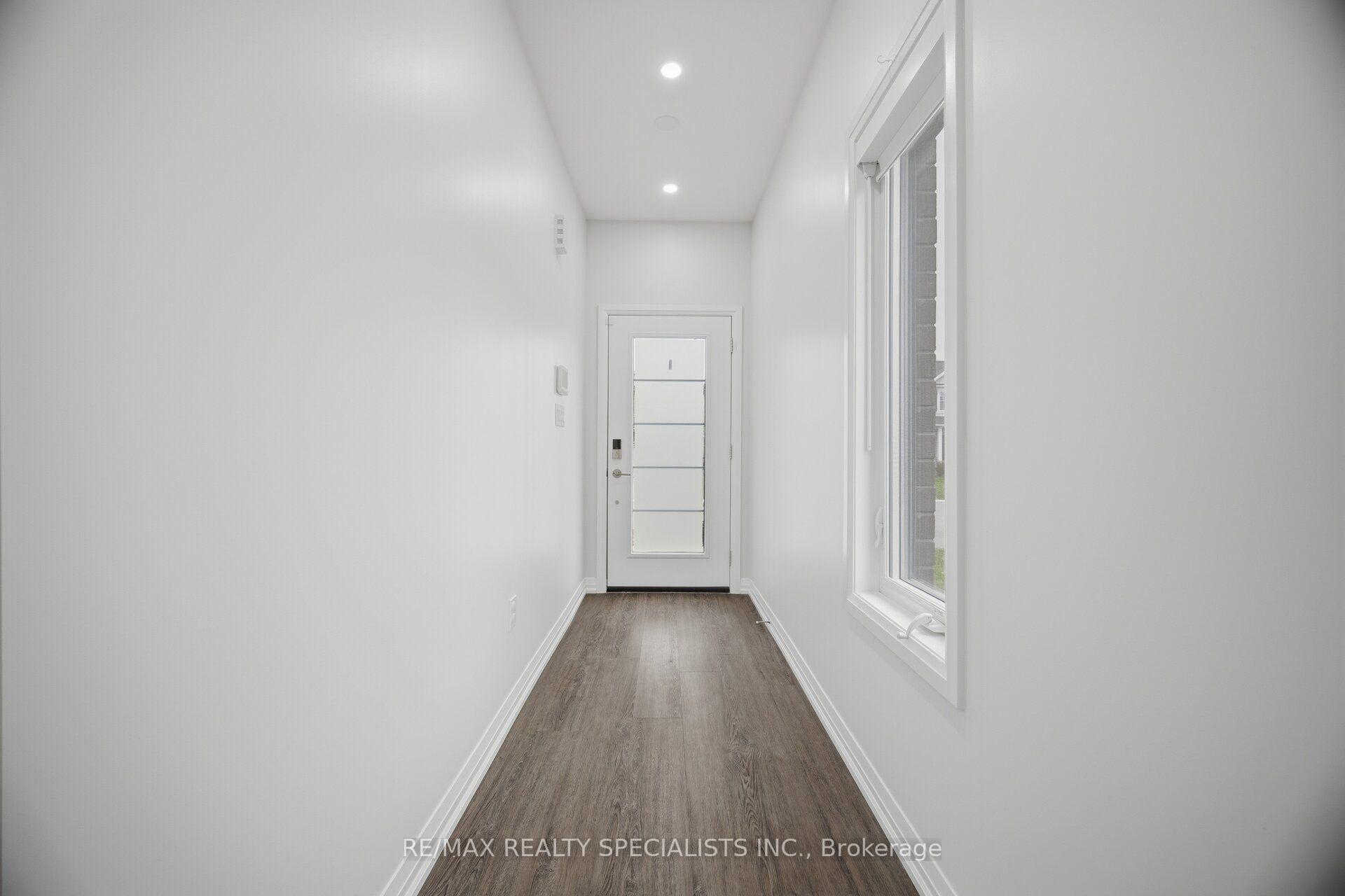 Photo 4 of 4259 Shuttleworth Drive, Niagara Falls, Lyons Creek — HOMEH