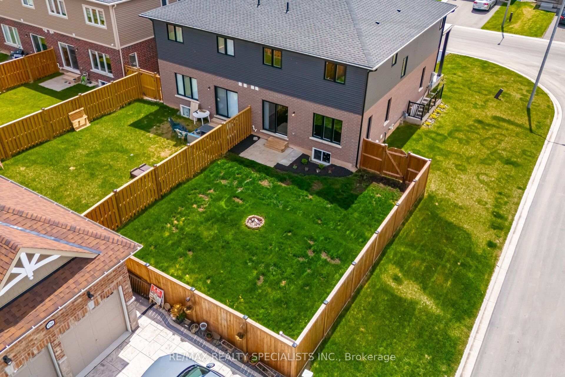 Photo 35 of 4259 Shuttleworth Drive, Niagara Falls, Lyons Creek — HOMEH