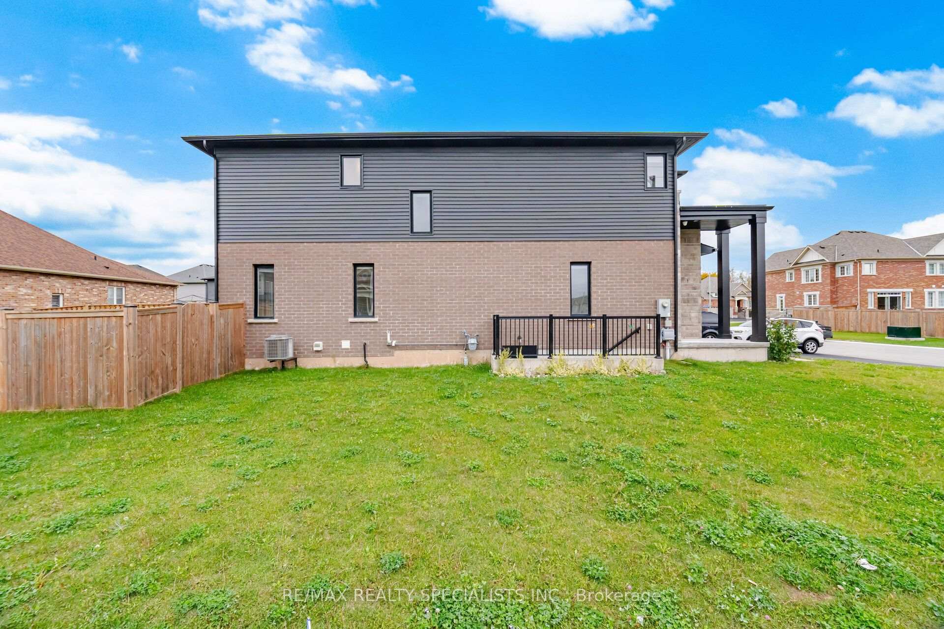 Photo 36 of 4259 Shuttleworth Drive, Niagara Falls, Lyons Creek — HOMEH