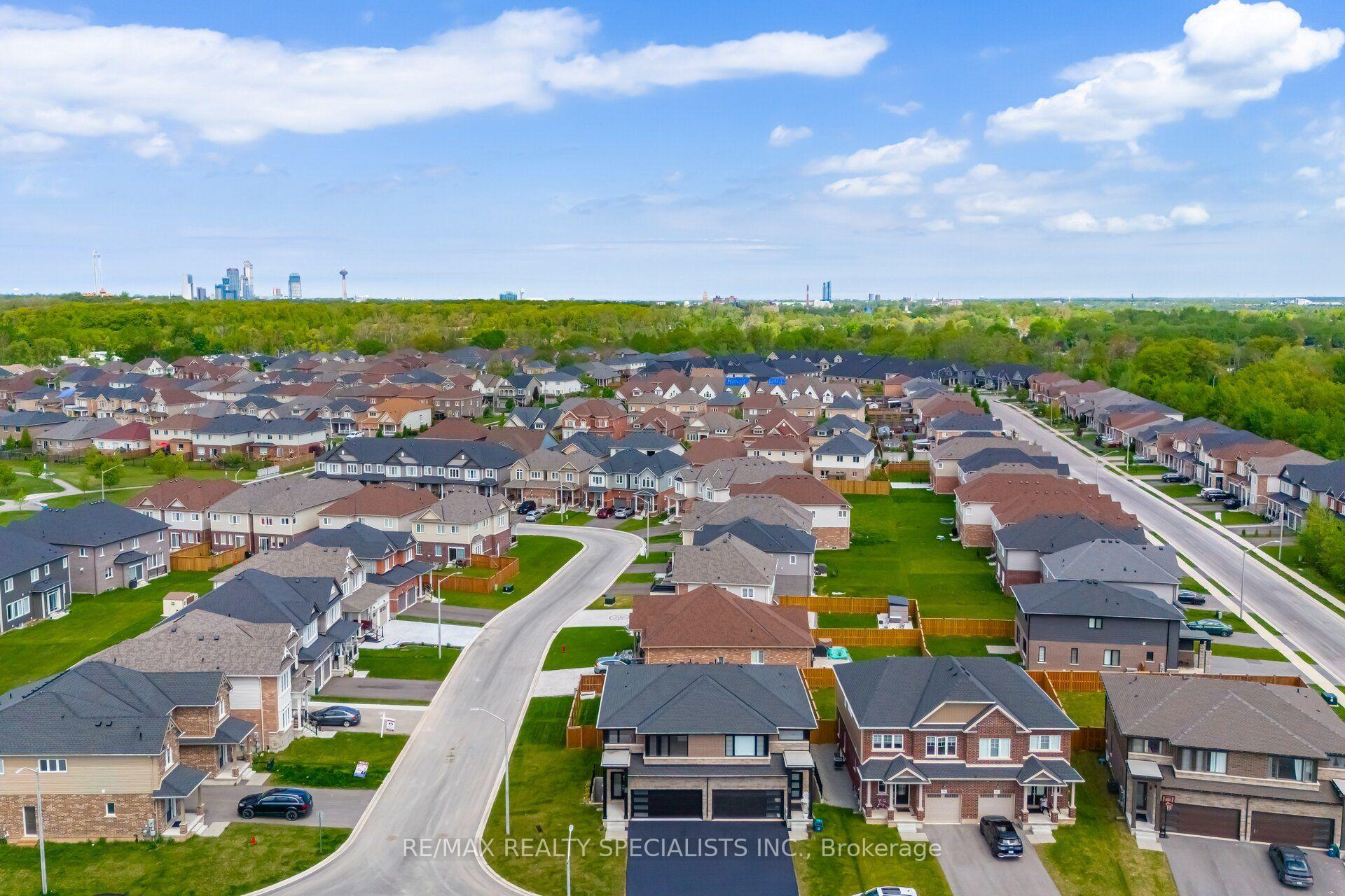 Photo 37 of 4259 Shuttleworth Drive, Niagara Falls, Lyons Creek — HOMEH
