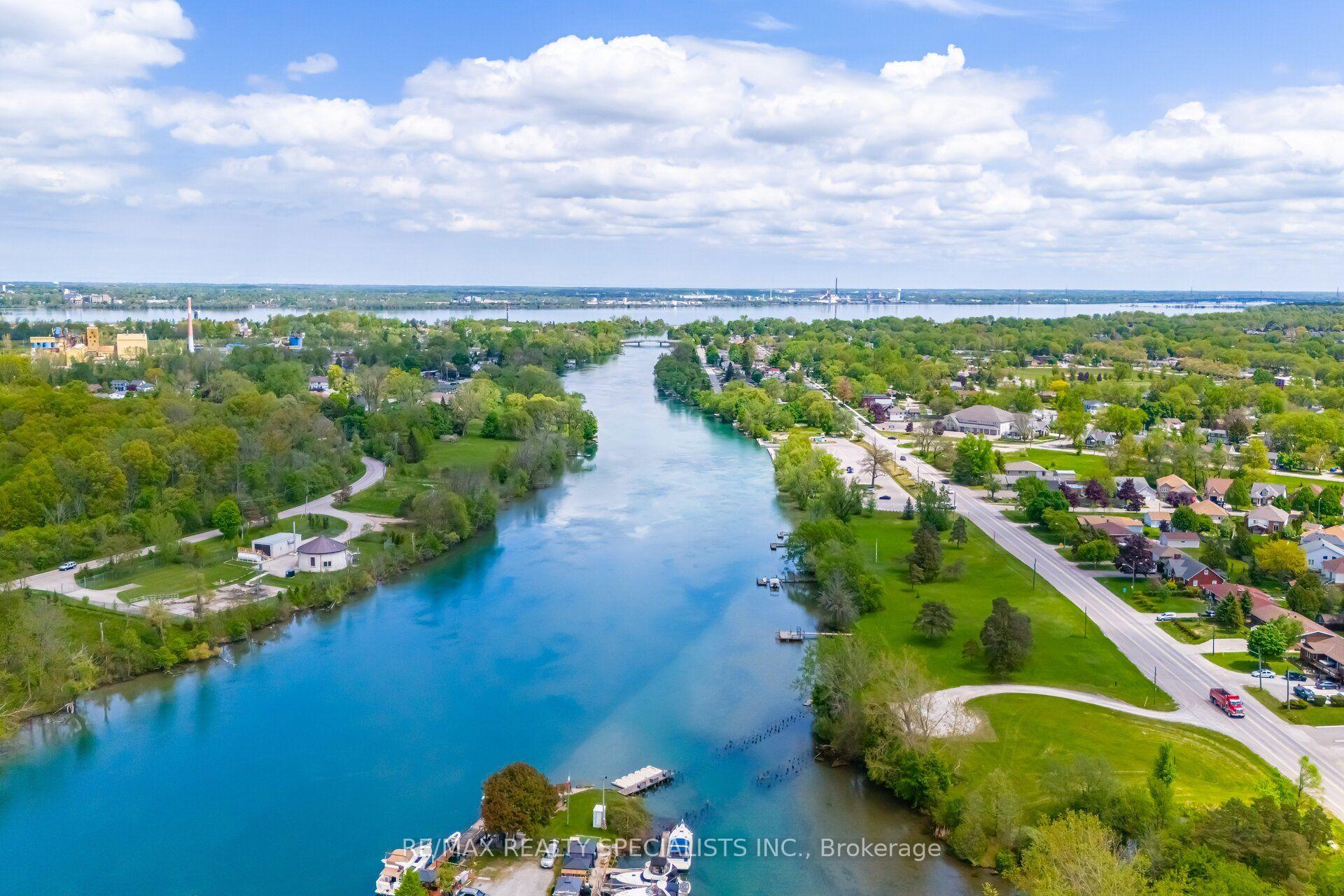 Photo 42 of 4259 Shuttleworth Drive, Niagara Falls, Lyons Creek — HOMEH