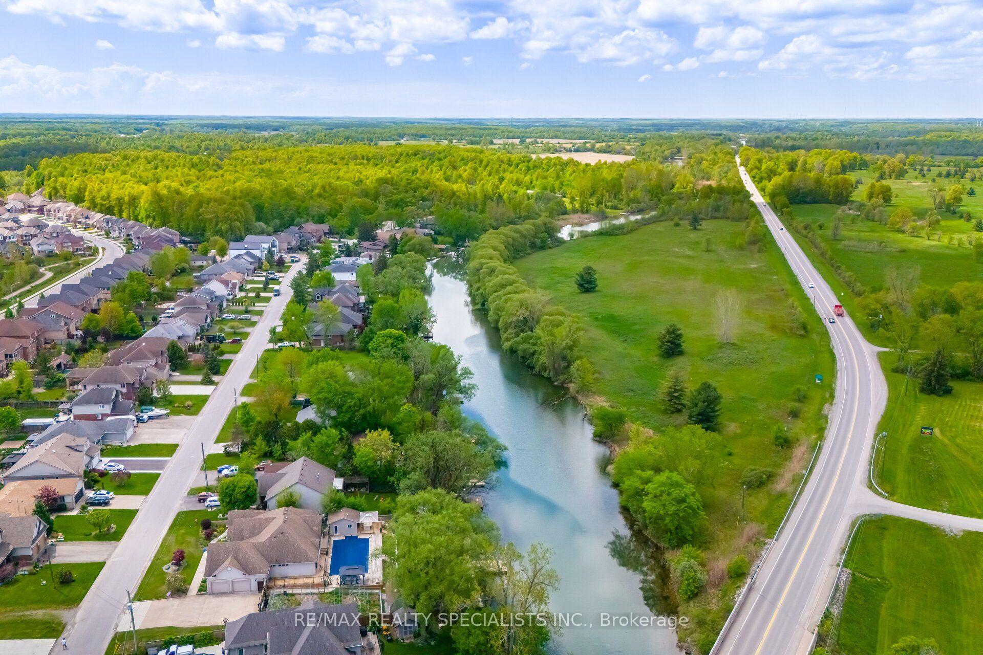 Photo 43 of 4259 Shuttleworth Drive, Niagara Falls, Lyons Creek — HOMEH