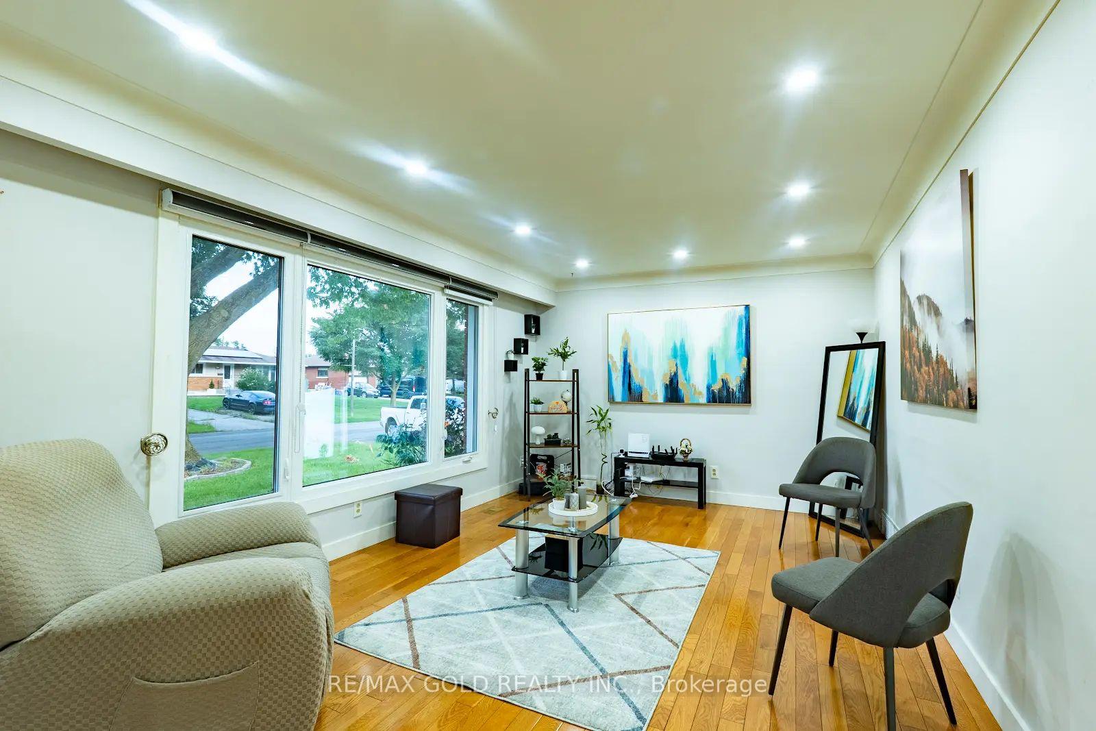 Photo 10 of 16 Braden Avenue, Welland, Prince Charles — HOMEH