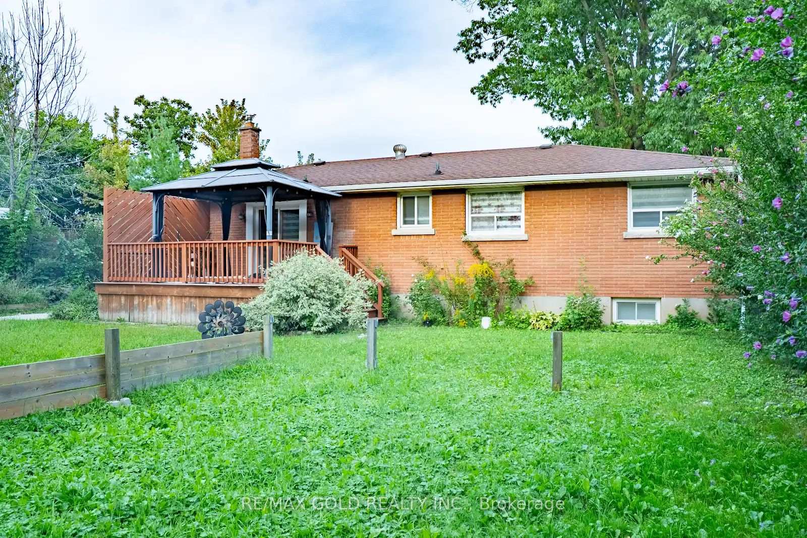 Photo 28 of 16 Braden Avenue, Welland, Prince Charles — HOMEH