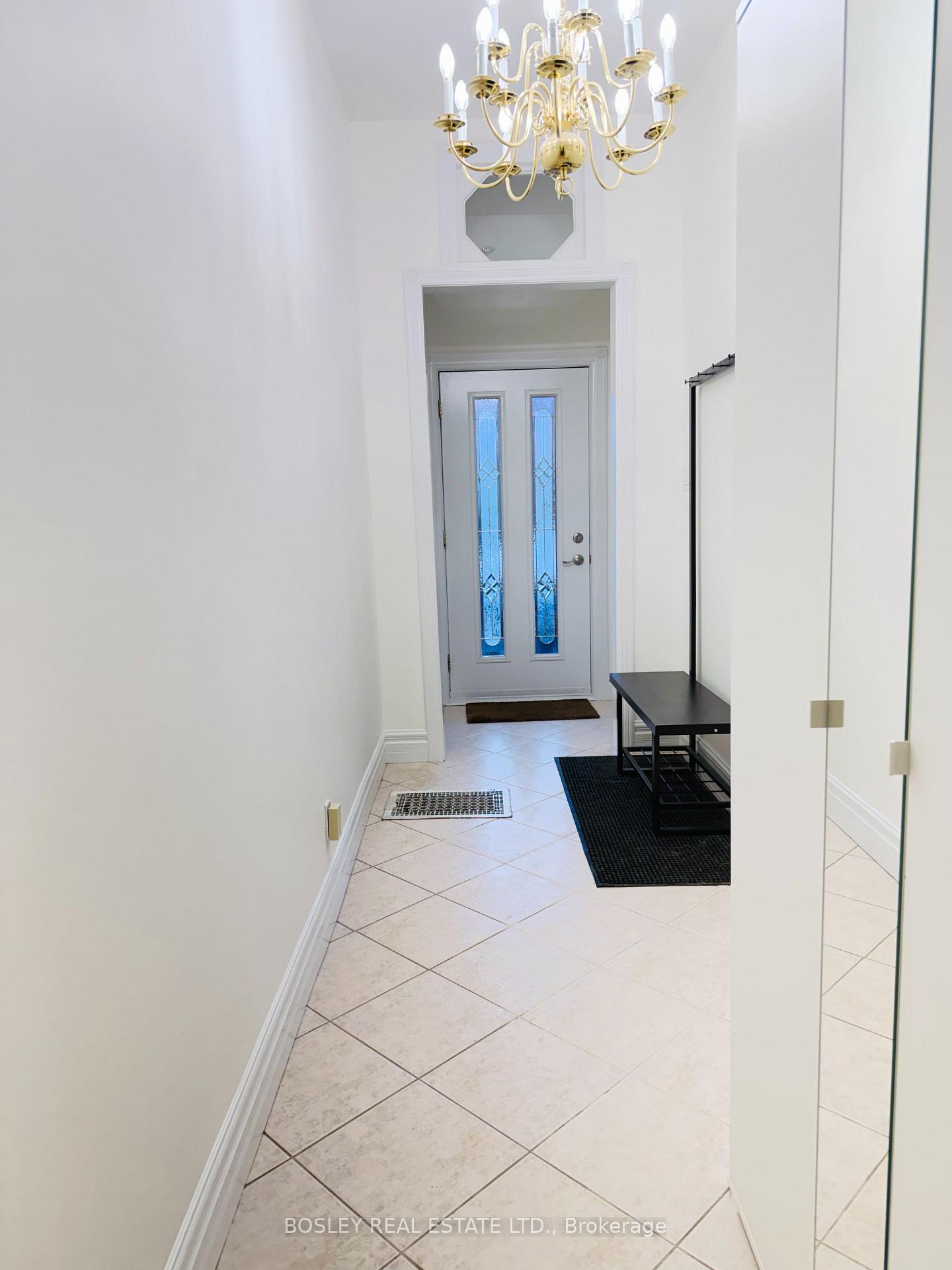 Photo 2 of Unit Upper, 260 Ossington Avenue, Toronto, Trinity-Bellwoods — HOMEH