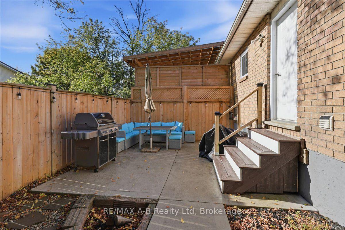 Photo 30 of Unit B, 129 Mitchell Court, West Perth, Mitchell — HOMEH