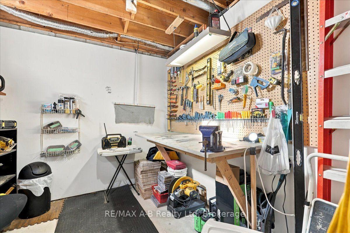 Photo 31 of Unit B, 129 Mitchell Court, West Perth, Mitchell — HOMEH
