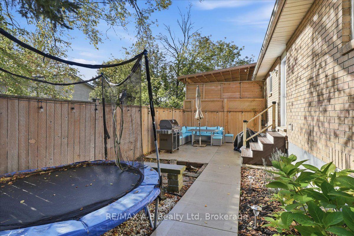 Photo 38 of Unit B, 129 Mitchell Court, West Perth, Mitchell — HOMEH