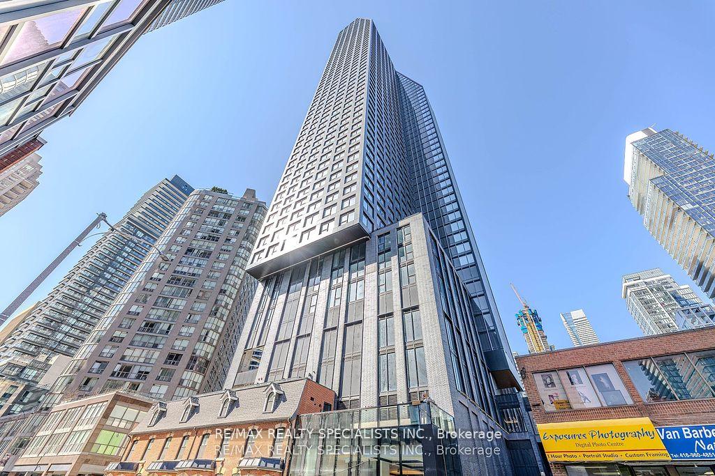 Photo 1 of Unit 1101, 8 Wellesley Street W, Toronto, Bay Street Corridor — HOMEH