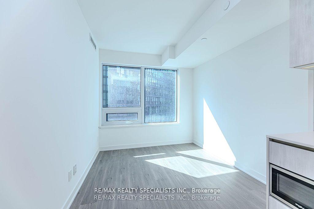 Photo 11 of Unit 1101, 8 Wellesley Street W, Toronto, Bay Street Corridor — HOMEH