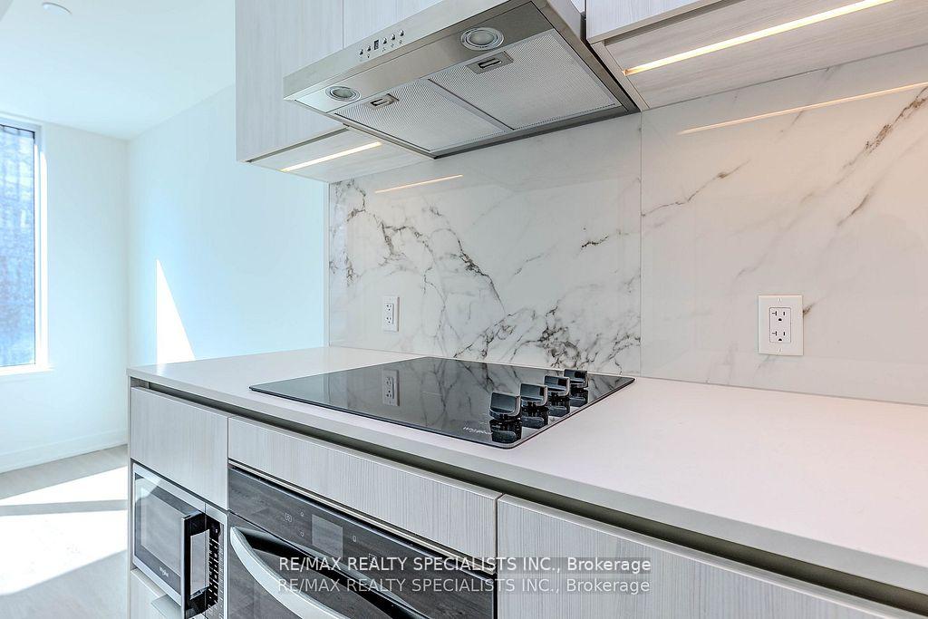 Photo 14 of Unit 1101, 8 Wellesley Street W, Toronto, Bay Street Corridor — HOMEH