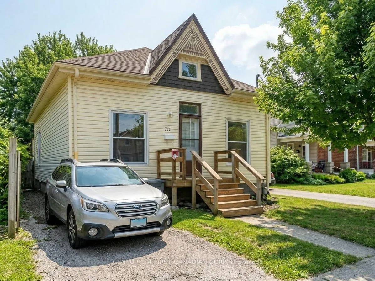 Photo of 711 Little Grey Street