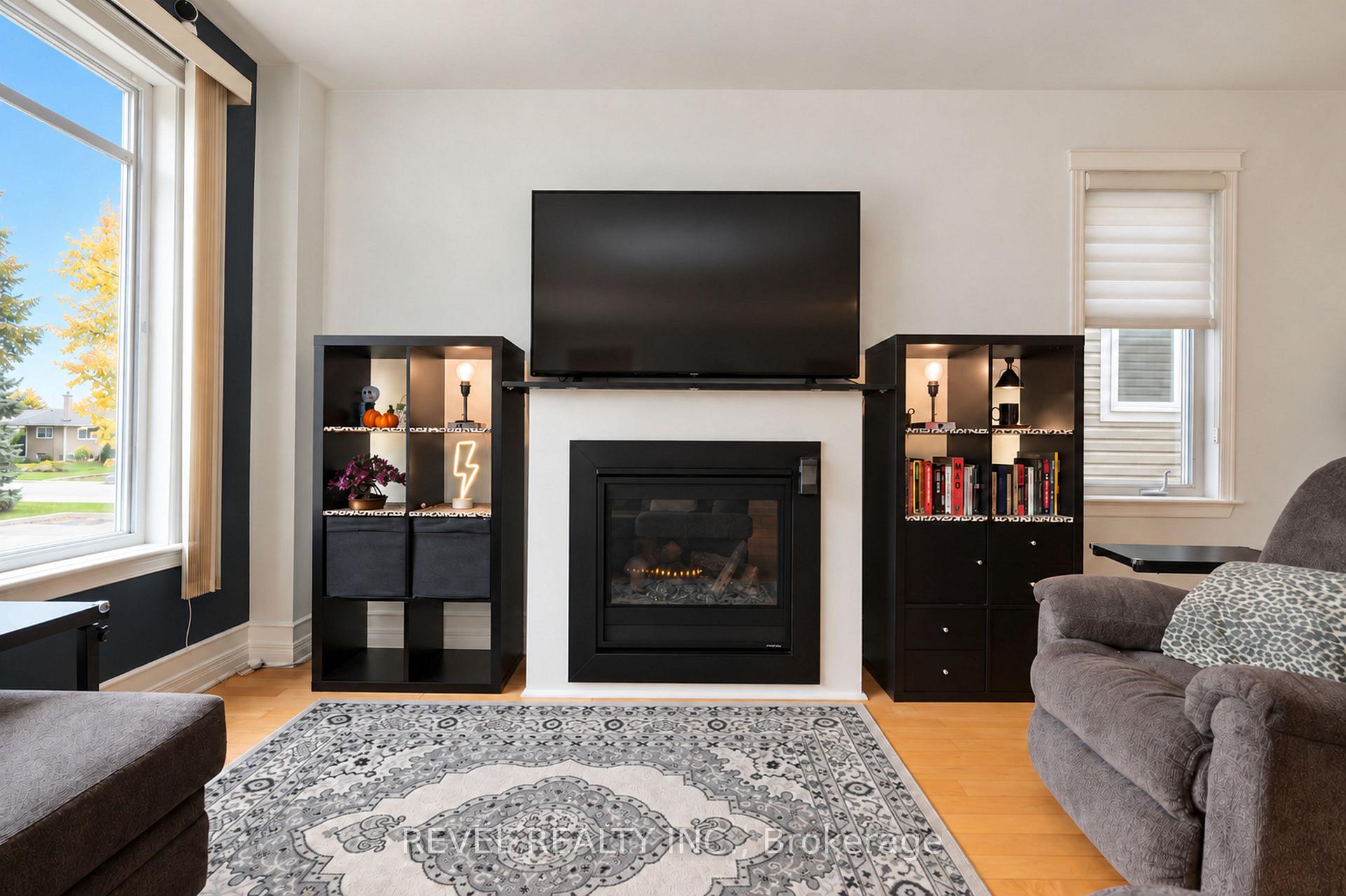 Photo 10 of 54 Encore Private, Ottawa, City View/Skyline/Fisher Heights/Parkwood Hills — HOMEH