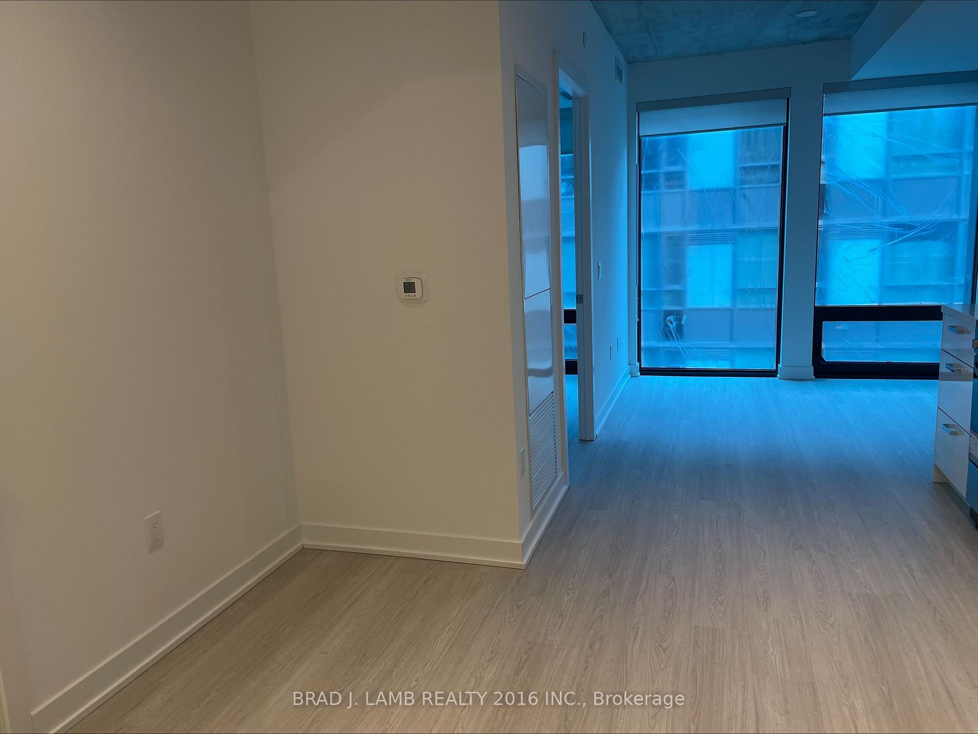 Photo 5 of Unit 1801, 284 King Street E, Toronto, Moss Park — HOMEH