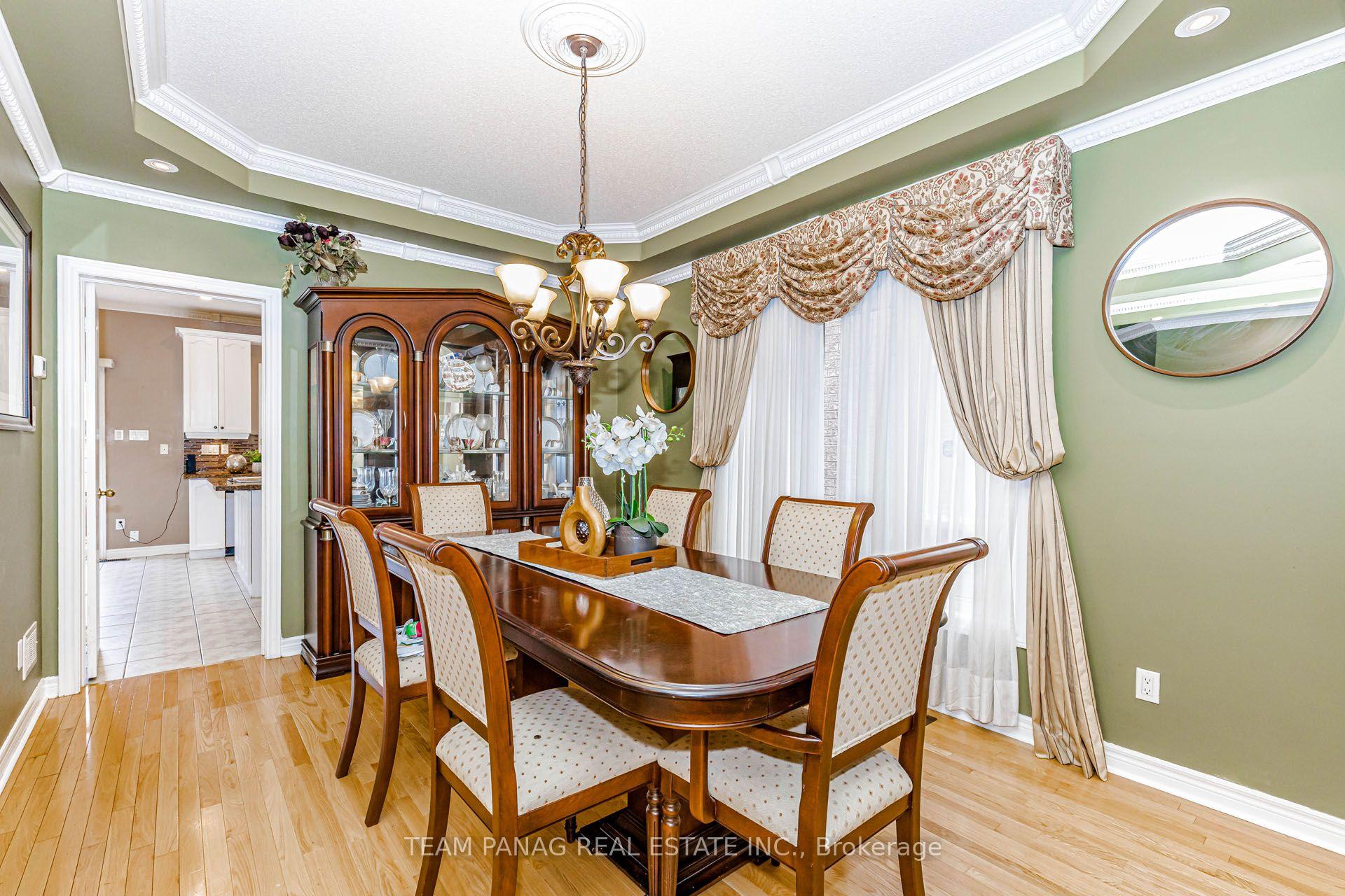 Photo 7 of 5 Summershade Street, Brampton, Bram East — HOMEH
