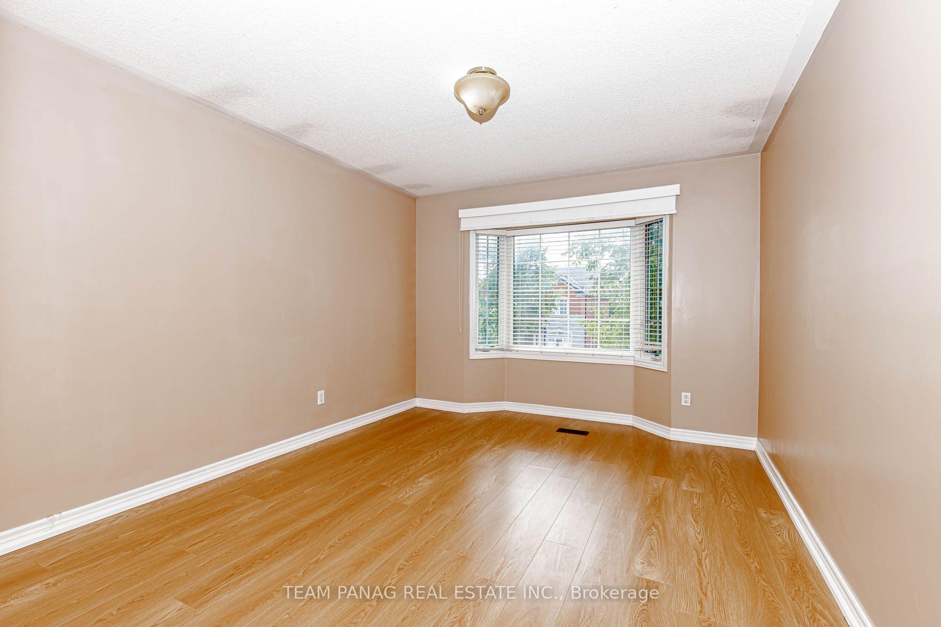 Photo 24 of 5 Summershade Street, Brampton, Bram East — HOMEH