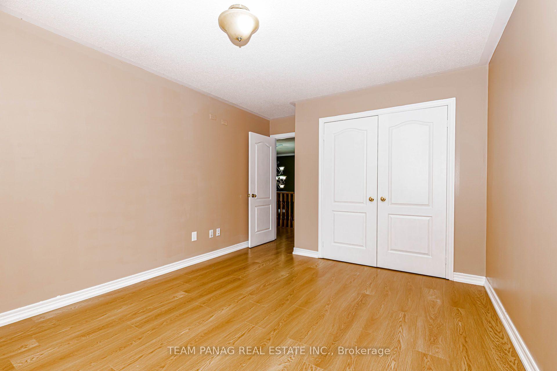 Photo 25 of 5 Summershade Street, Brampton, Bram East — HOMEH