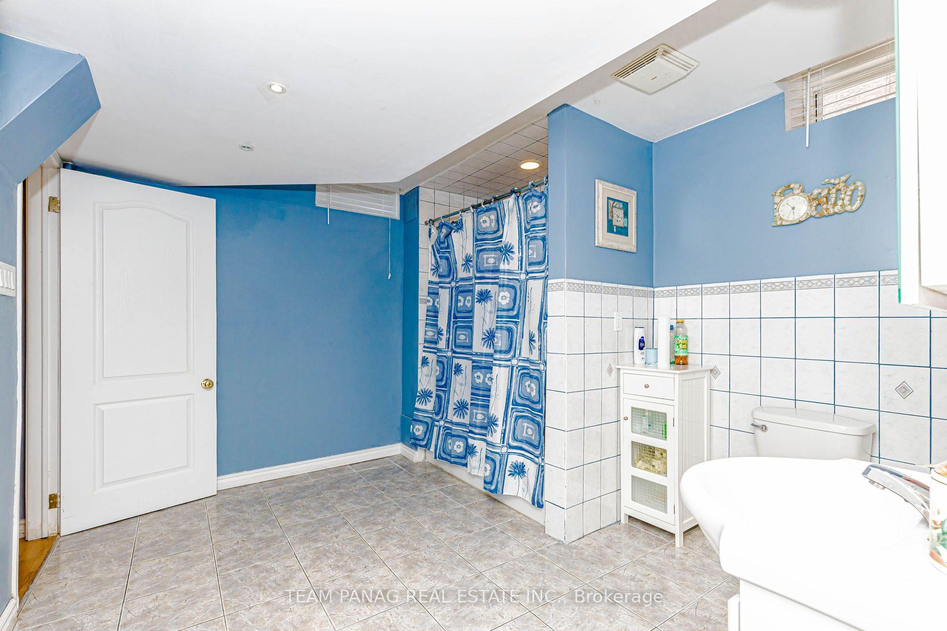 Photo 37 of 5 Summershade Street, Brampton, Bram East — HOMEH