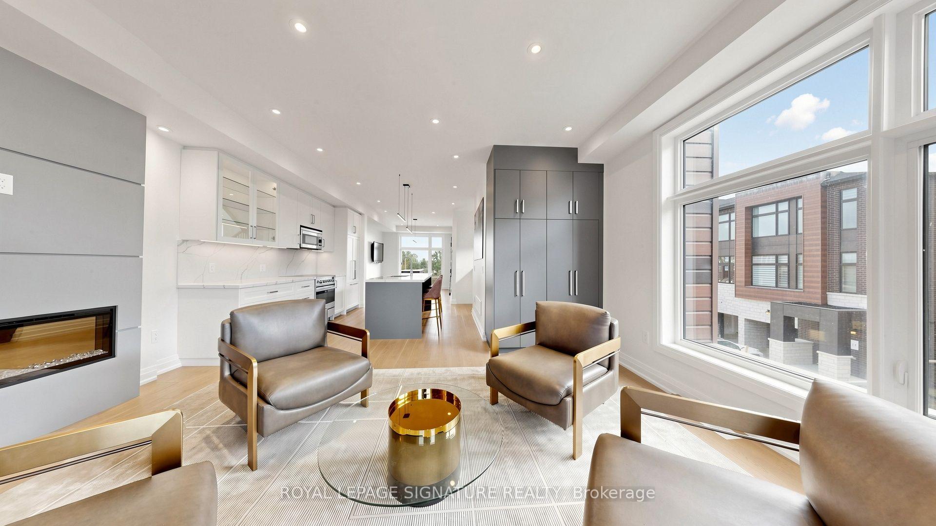 Photo 7 of 38 Radisson Street, Vaughan, Elder Mills — HOMEH
