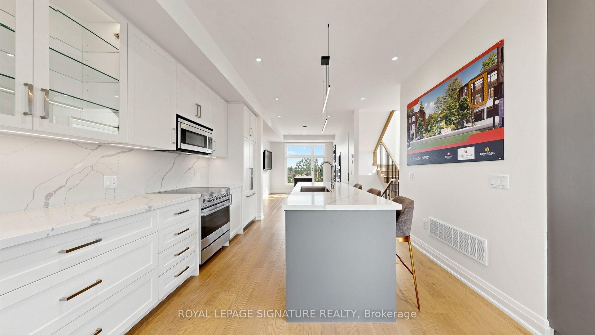 Photo 9 of 38 Radisson Street, Vaughan, Elder Mills — HOMEH