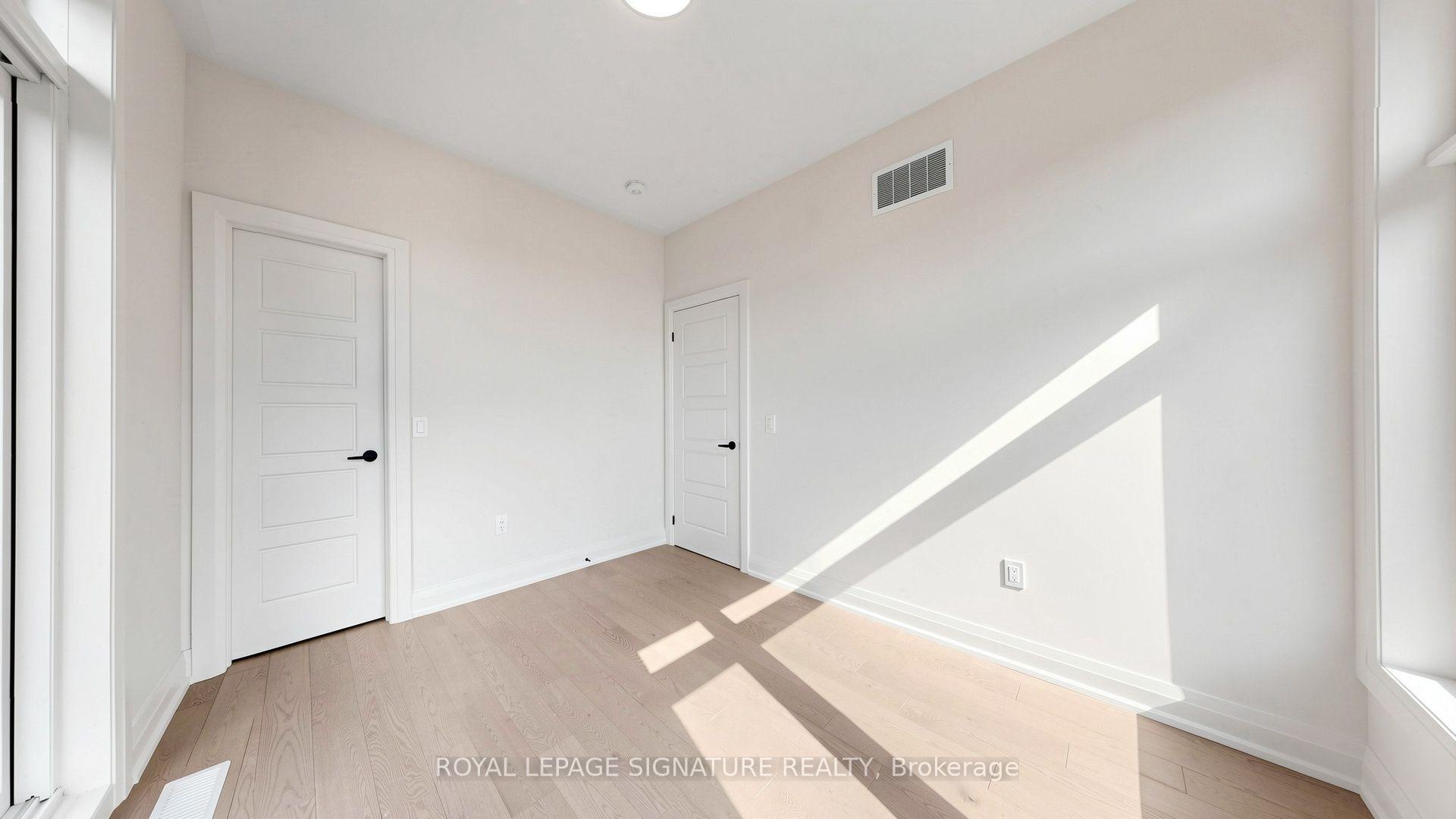 Photo 34 of 38 Radisson Street, Vaughan, Elder Mills — HOMEH
