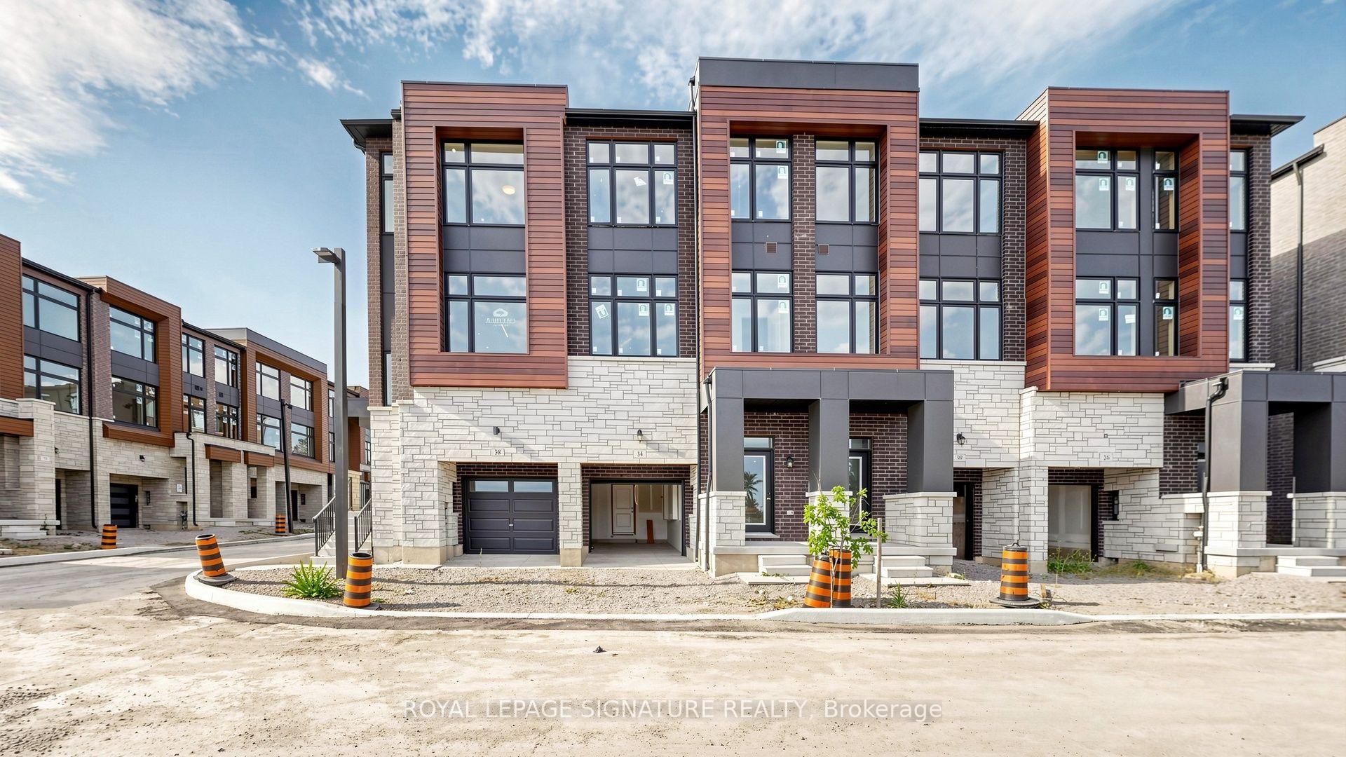 Photo 43 of 38 Radisson Street, Vaughan, Elder Mills — HOMEH