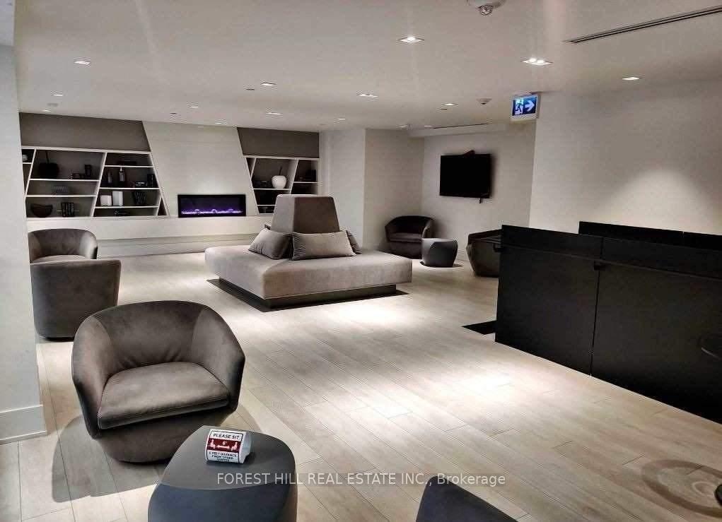 Photo 5 of Unit 1705, 2908 Highway 7, Vaughan, Concord — HOMEH